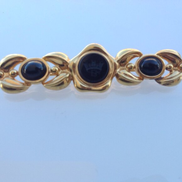 Fendi Brooch Victorian Revival Bar Rhodium Gold Intaglio Logo + Onyx Cabochons - Picture 3 of 16